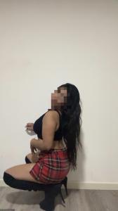 613408637: Chica busca chico en La Coruña