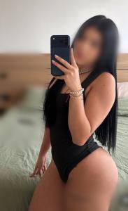 613838627: Chica busca chico en Madrid