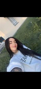 661144817: Chica busca chico en Granada