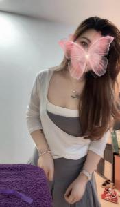 634943527: Chica busca chico en Barcelona