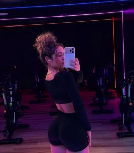 685222917: Chica busca chico en Alicante