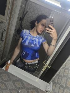 687716436: Transexual en Tarragona