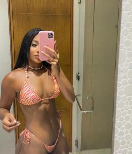 617047187: Chica busca chico en Madrid