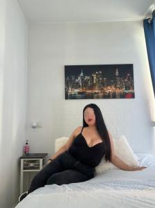 600452103: Chica busca chico en Madrid