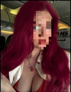 692082321: Chica busca chico en Barcelona