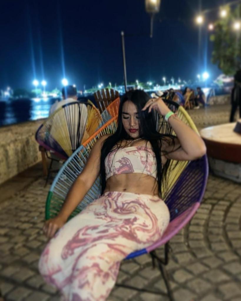 Chica busca chico en Navarra: 