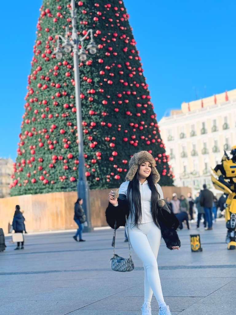 691676749: Chica busca chico en Toledo