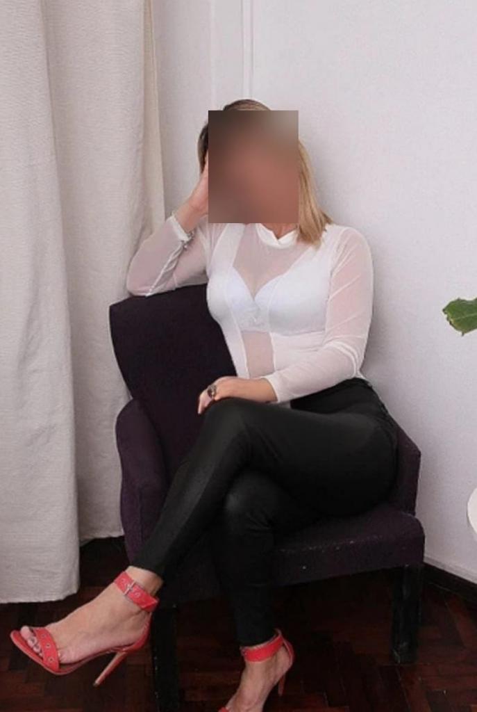 Chica busca chico en Pontevedra: 