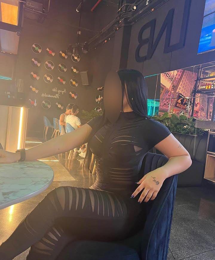 Chica busca chico en Tenerife: 