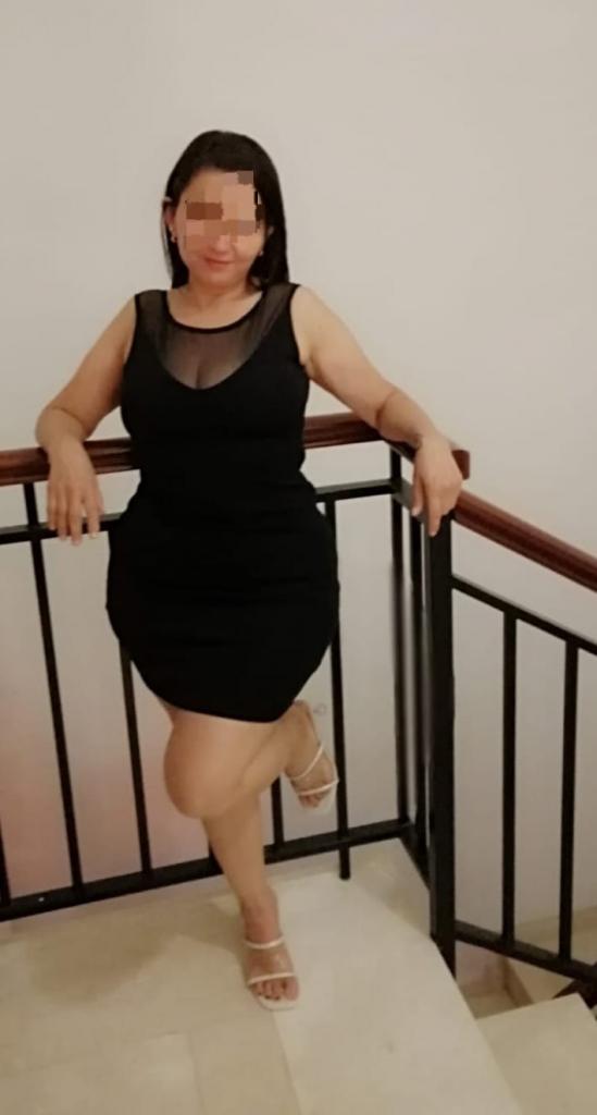 Chica busca chico en Granada: 