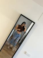 662678422: Chica busca chico en Sevilla