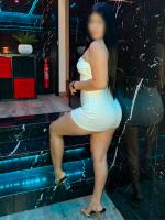 690878198: Chica busca chico en Barcelona