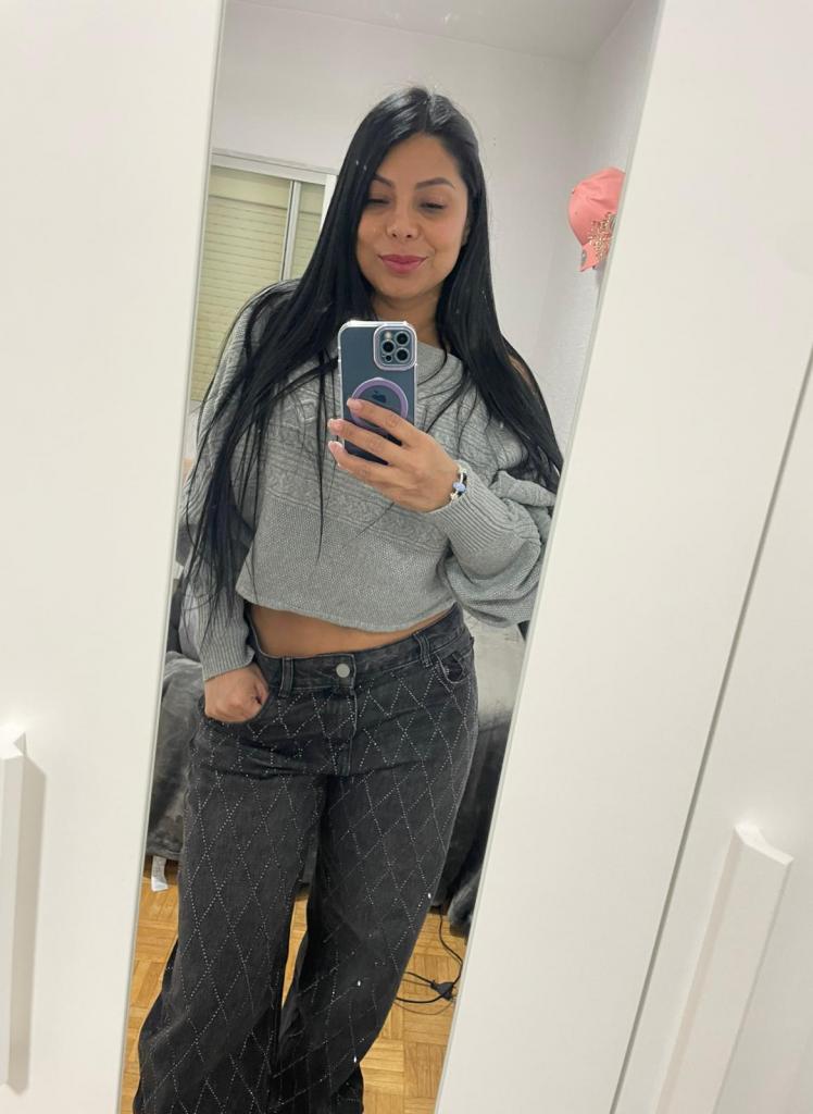 Chica busca chico en Ibiza: 