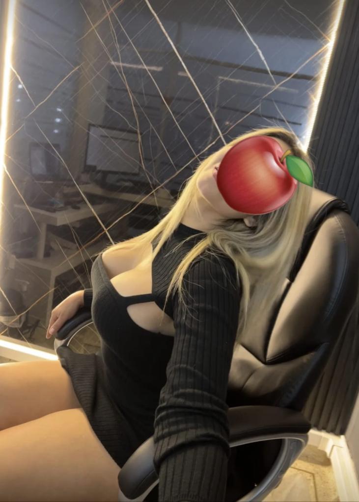 Chica busca chico en Granada: 