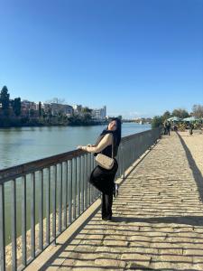 Chica busca chico en Granada: 