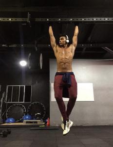 645368094: Chico busca chica en Pontevedra