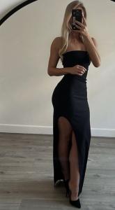 663988007: Chica busca chico en Málaga