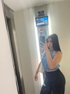 Chica busca chico en Granada: 