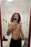 641120323: Chico busca chica en Madrid