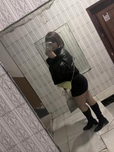 675131694: Chica busca chico en Orense