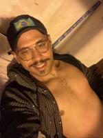 672979567: Chico busca chica en Asturias