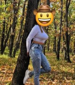 Chica busca chico en Almería: 
