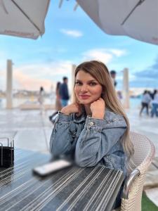Chica busca chico en Alicante: 