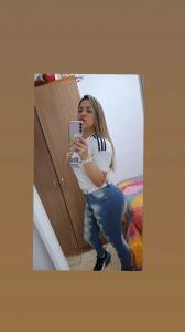 600589512: Chica busca chico en Barcelona