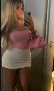 Chica busca chico en Huelva: 