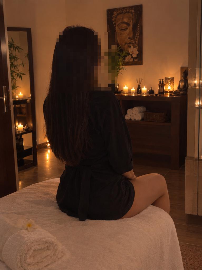 613240415: Chica busca chico en Asturias