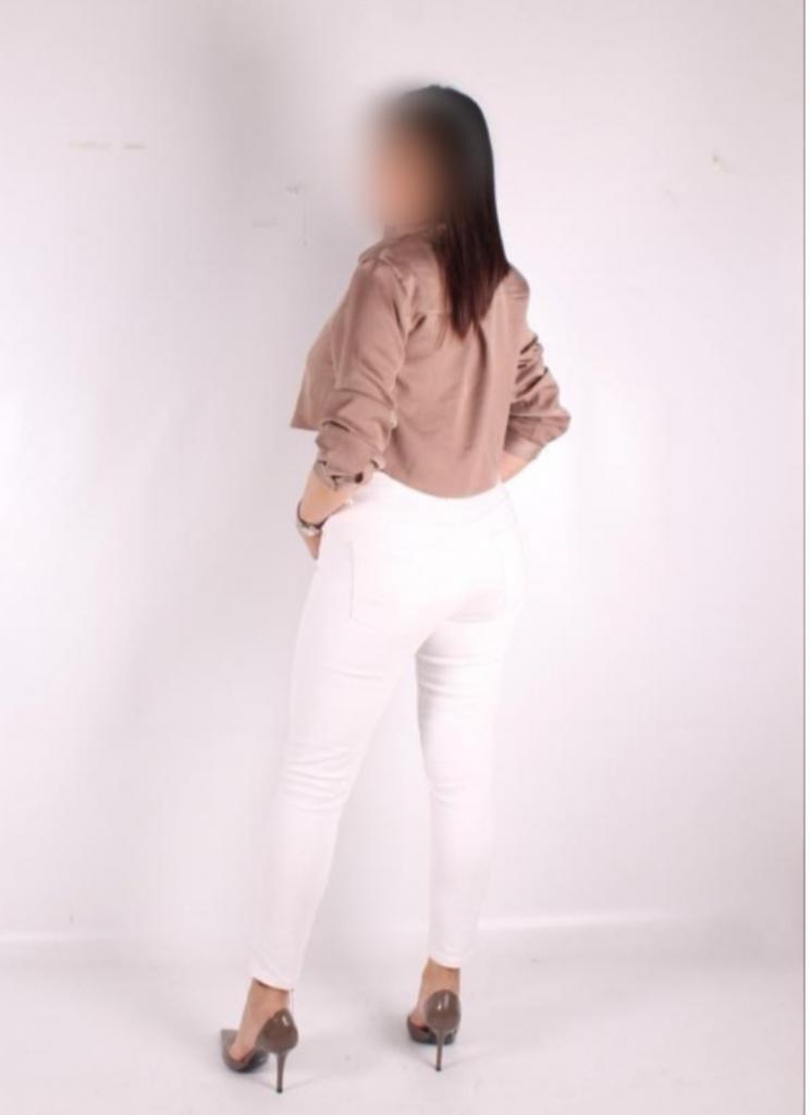Chica busca chico en Alicante: 