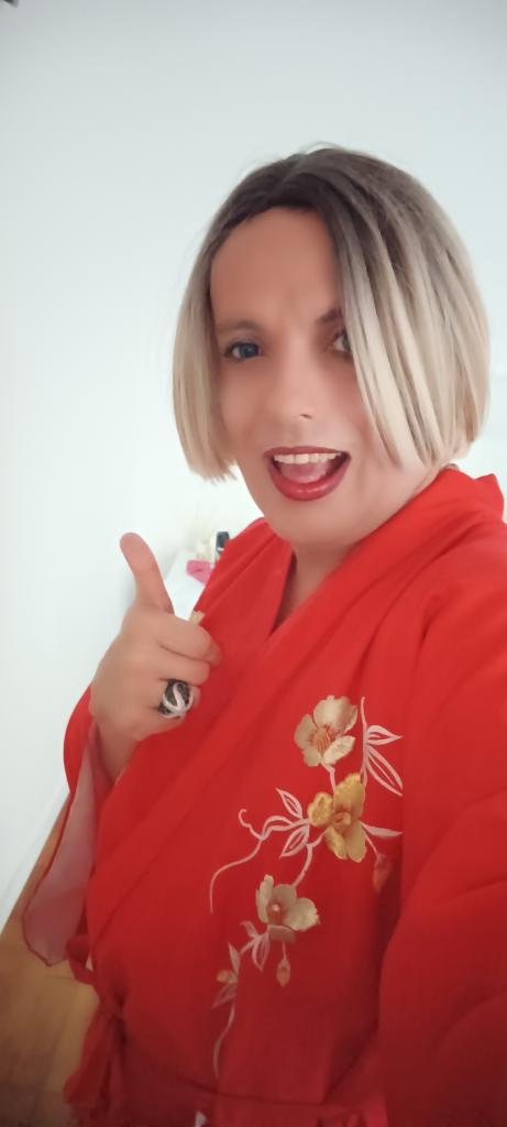 642144147: Transexual en Barcelona