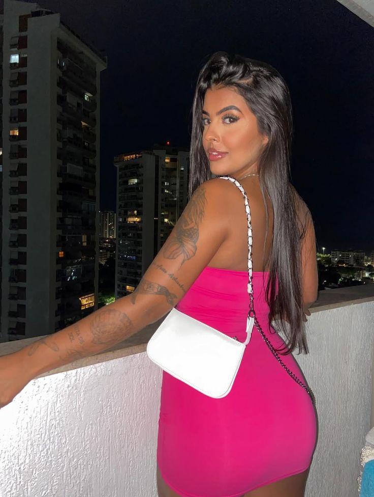 657981422: Chica busca chico en Cádiz