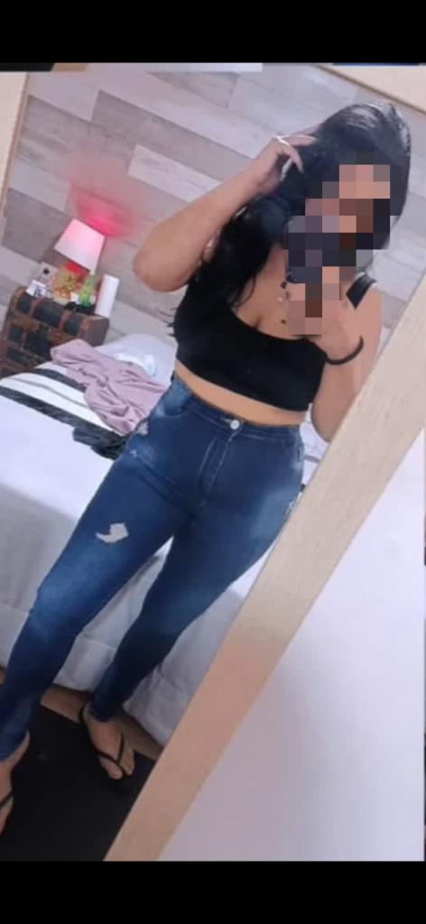 Chica busca chico en Lérida: 