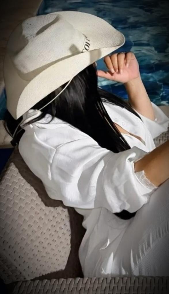 Chica busca chico en Sevilla: 