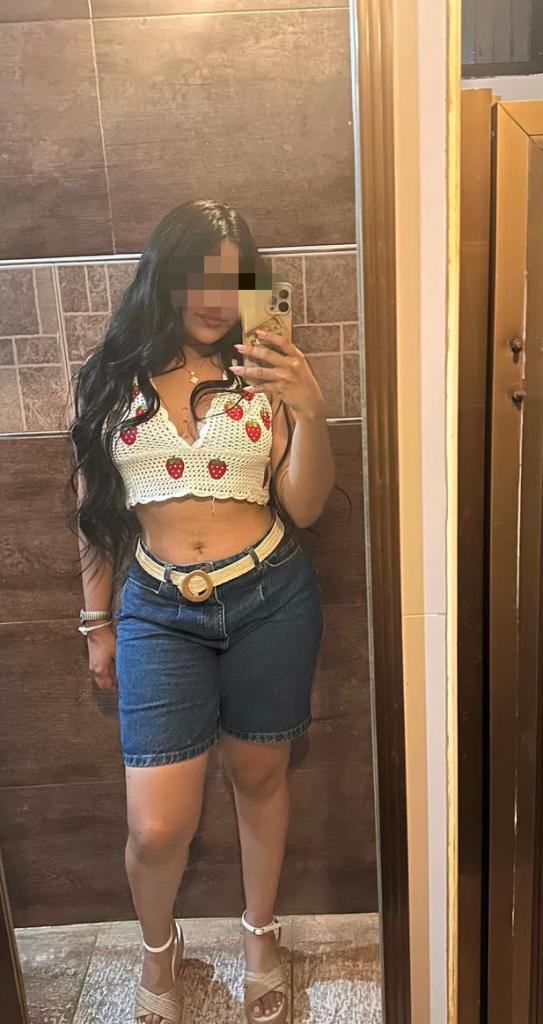 603749238: Chica busca chico en La Coruña
