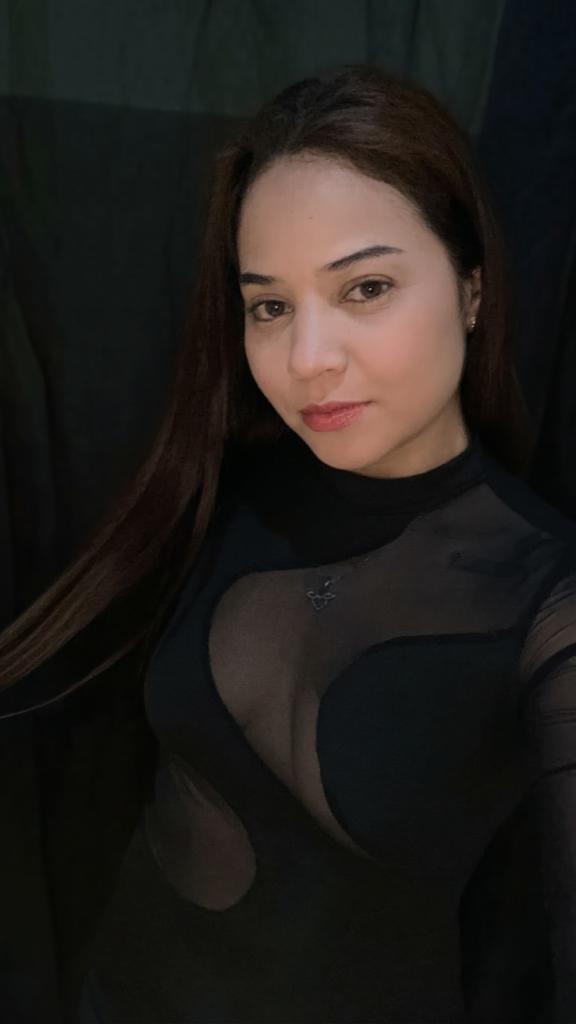 622812103: Chica busca chico en Sevilla