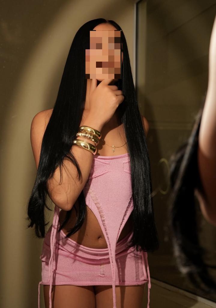 647267853: Travesti en Salamanca
