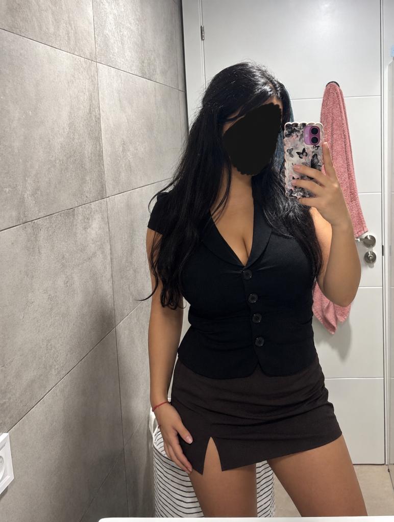 695415776: Chica busca chico en Madrid