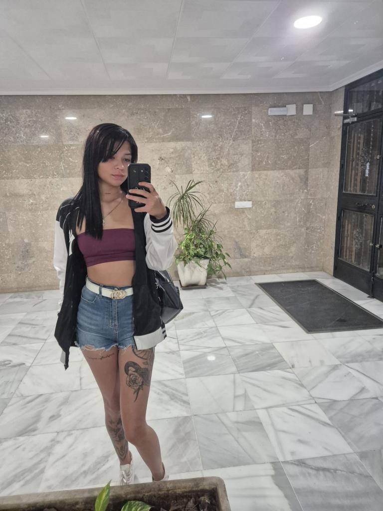 Chica busca chico en Sevilla: Chica busca chico