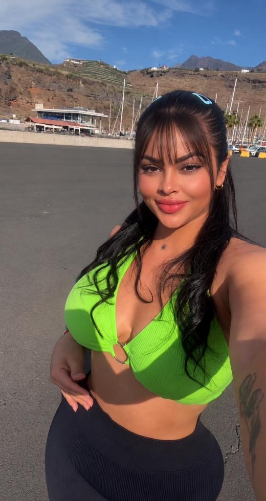 Chica busca chico en La Coruña: 