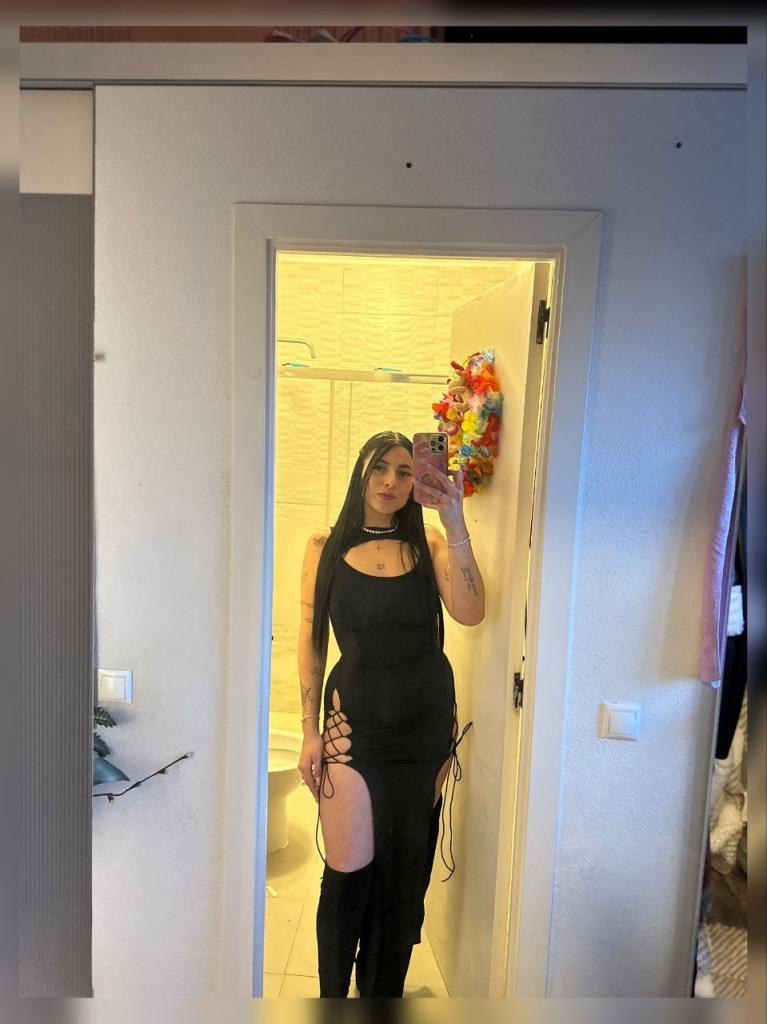 631128893: Chica busca chico en Tenerife