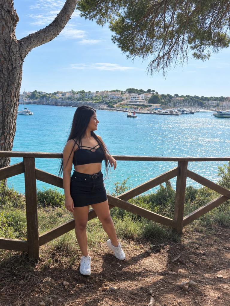Chica busca chico en Mallorca: 
