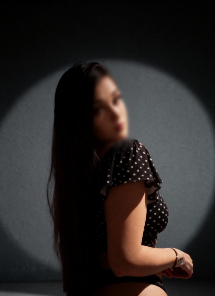 Chica busca chico en Huelva: 