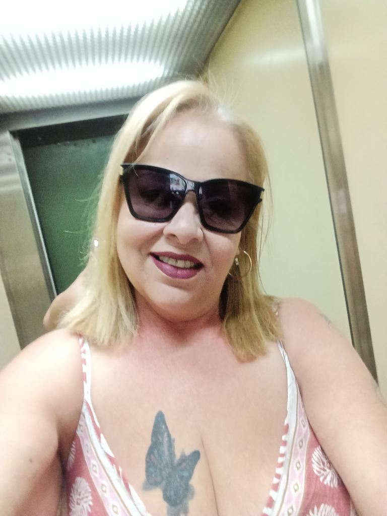 632980847: Chica busca chico en Cáceres