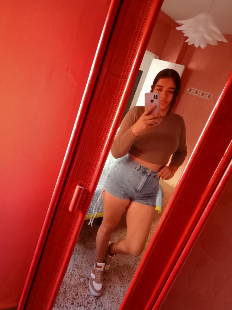 Chica busca chico en Sevilla: 