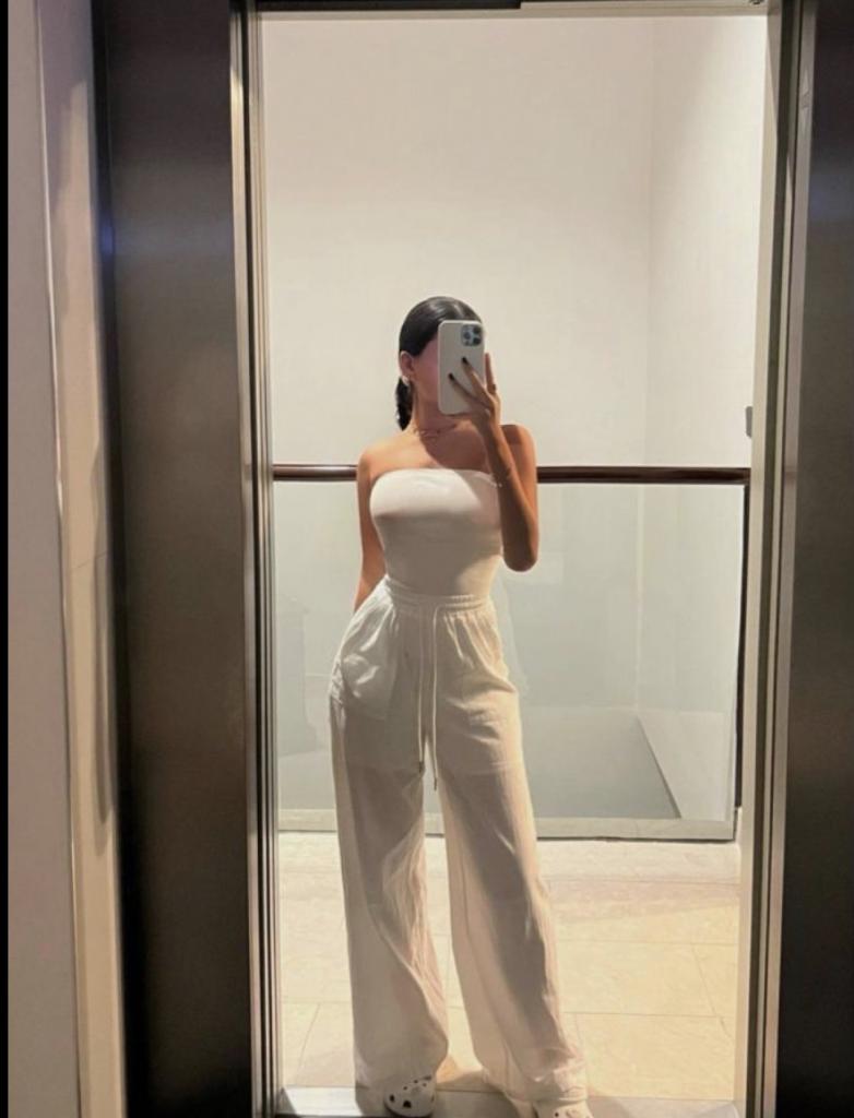 745071234: Chica busca chico en Málaga