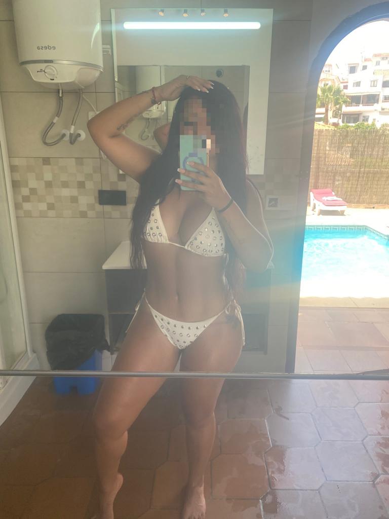 Chica busca chico en Cádiz: 