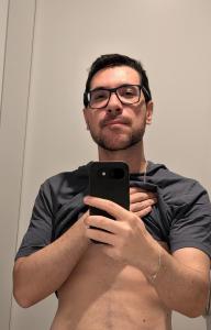 613847097: Chico busca chica en Madrid