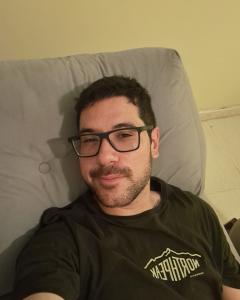 613847097: Chico busca chica en Madrid